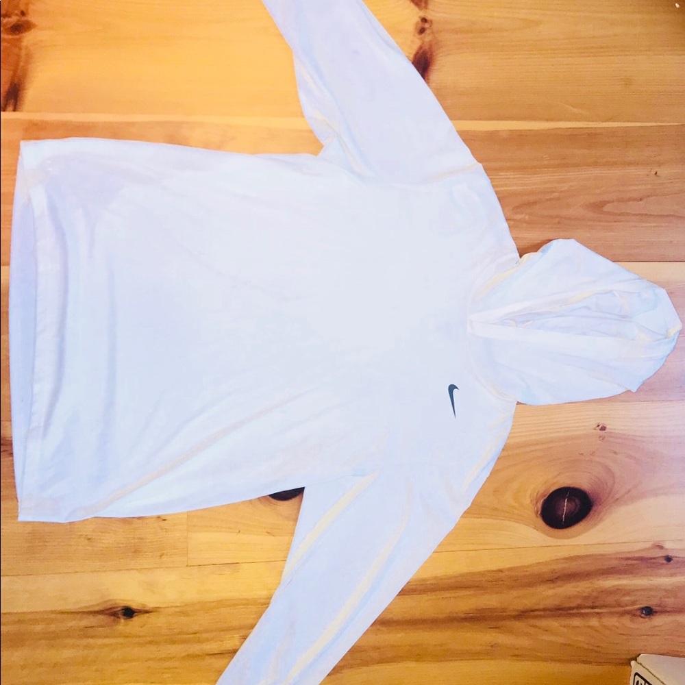 Nike Dri-Fit Hoodie. Lightly worn. Size Large.